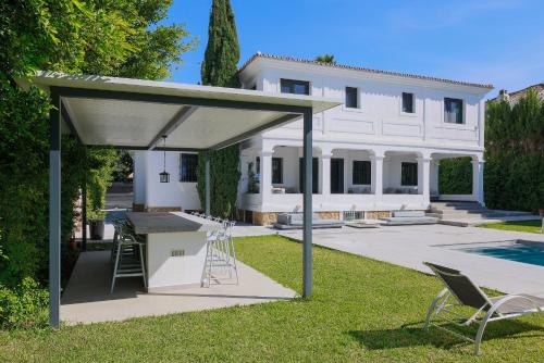 Villa Puerto Banus, Piscina, BBQ, Smart TV, AC, Discoteca, 12 personas photo 17