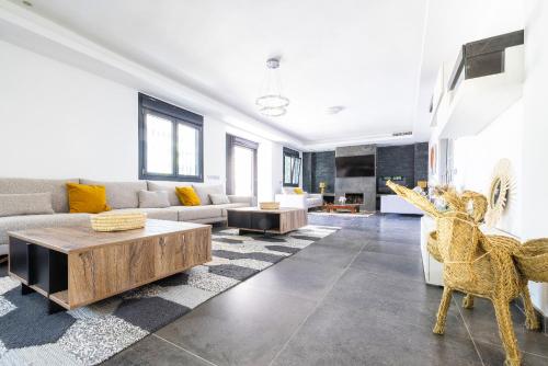 Villa Puerto Banus, Piscina, BBQ, Smart TV, AC, Discoteca, 12 personas photo 44
