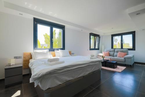 Villa Puerto Banus, Piscina, BBQ, Smart TV, AC, Discoteca, 12 personas photo 63