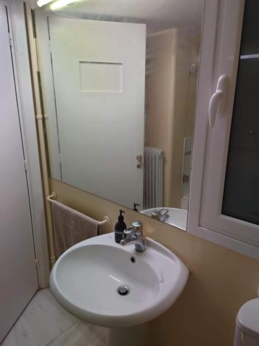 Solonos Budget Room