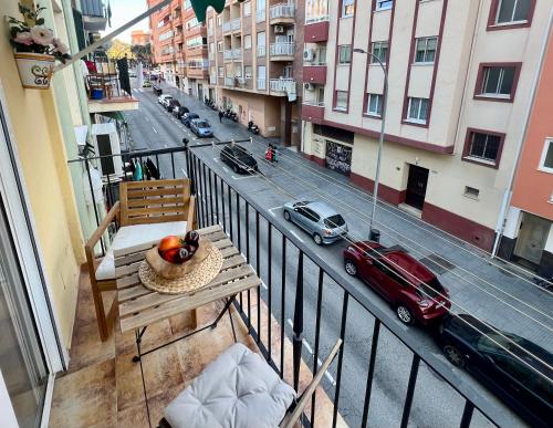Super Comfy and Homey 4BR Apartment Peachy Stays