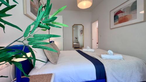 Super Comfy and Homey 4BR Apartment Peachy Stays