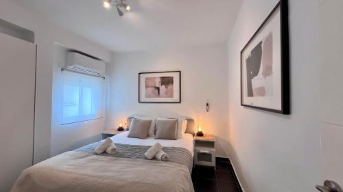 Cool, Modern and Snug 3BR Apartment Peachy Stays