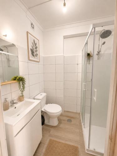 Charming room in beautiful Campo de Ourique
