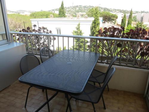 Appartement 2 pièces climatisé avec parking et piscine à Sainte-Maxime