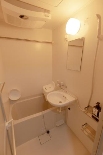 Crane Shibuya 2 stations from Shinjuku 10-minute taxi ride, 28 sqm! Sleeps up to 5, king-size bed, WiFi