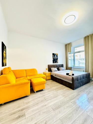 Cozy 3BR Apt for up to 9P, 10 Min to FAC Platz