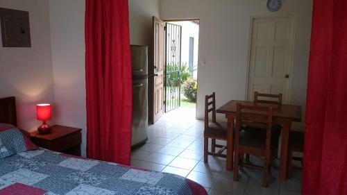 Fotografie z fotogalerie ubytování Studio Apartments in Las Torres v destinaci Coco