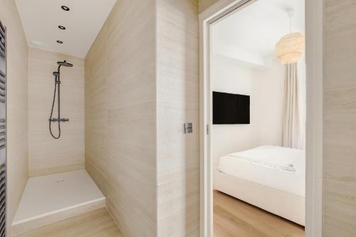 Pick A Flat's Apartment in Saint Germain - Rue Corneille