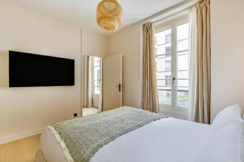 Pick A Flat's Apartment in Saint Germain - Rue Corneille