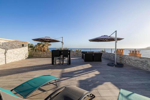 REF 1961 - Cannes Seafront penthouse - Ten mins to the Palais des Festivals