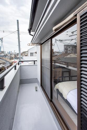 New! Direct access to Namba 旅タイム岸里橘 岸里駅徒歩6分 4LDK一棟貸切 最大6名