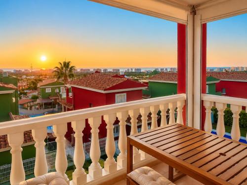 Chalet con piscina privada y aacc