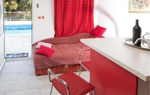 3 Bedroom Amazing Apartment In Split