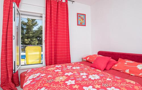 3 Bedroom Amazing Apartment In Split