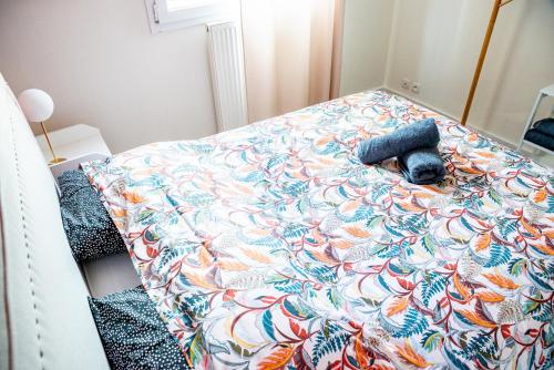 LE TERRACOTTA Appartement cosy avec terrasse, parking privé et confort été