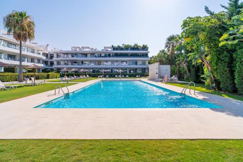Cubo's Bel-Air Estepona Apartment