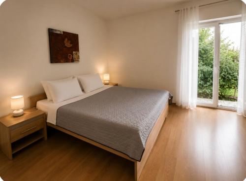 Deluxe apartment BlueBay Oasis