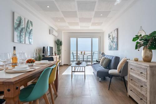 MalagaSuite Niza II Fuengirola Apartments