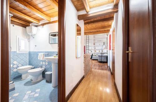 Vatican Duplex I 2 min Metro A Ottaviano