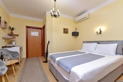 Rooms Nada 2452