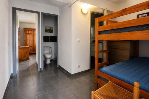 Attractive T2 bis through ideally located