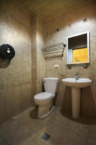 Un baño de Sheng Shine Forest Resort