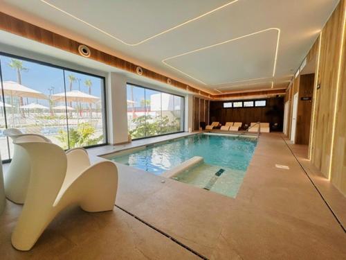Oasis Village - Laguna Rosa Spa & Sport