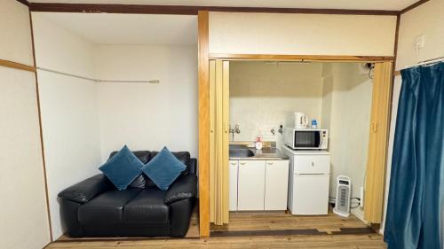 Modern Standard Studio for 2 - Teradacho Station 5 min - Room 301