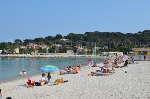Les Reflets d Azur et les pieds dans l'eau photo 26
