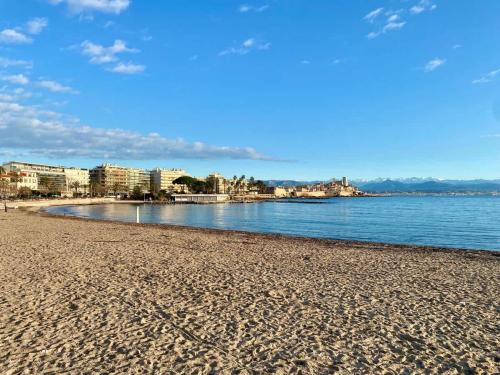 Les Reflets d Azur et les pieds dans l'eau photo 28