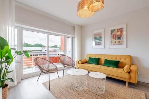 Yellow Breeze Apartament