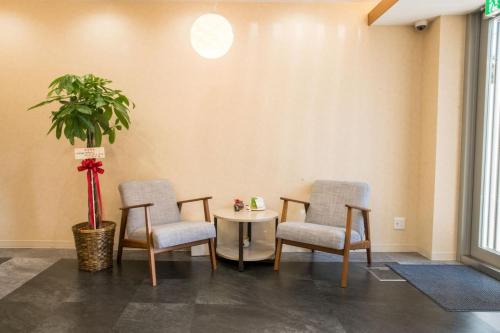 304 Tsutenkaku 2min walk private bathroom 2 guests Orange Hotel