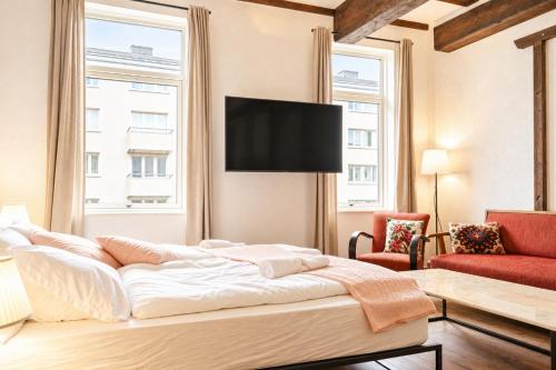 Charming 2BR Apartment 11-Min to Meidling Station