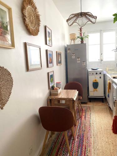 Charming Parisian cocoon with piano