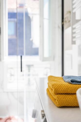 Eiffel Tower family apartment