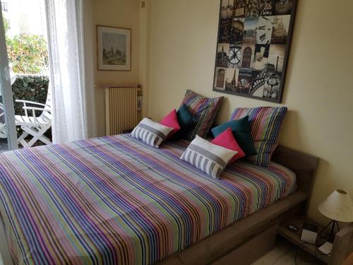 Charming 1 bedroom apartment in Montmartre