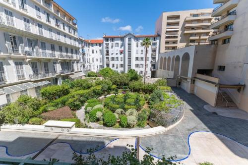 Maison Margot - a short walk to the sea