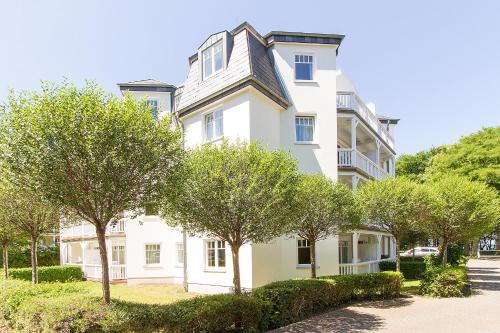 Gallery image of Ferienwohnungen am Strand - Strandvilla Belvedere in Kühlungsborn