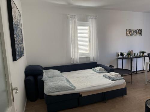 Mirela modern apartment near the beach, Novalja