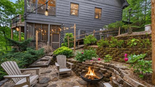 Rocking Chair Ridge by AvantStay photo 14
