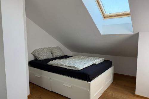 Rooftop Maisonette - Terrace & AC
