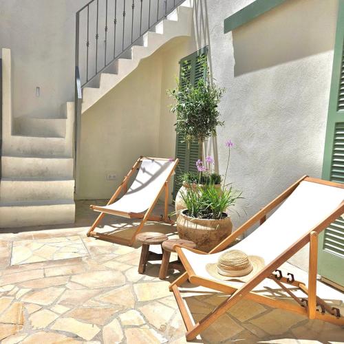 Stylish fishermans house on the beach ground floor