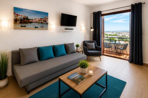 Ocean View Apt , Old Town, Walk to Beach & Restaurants