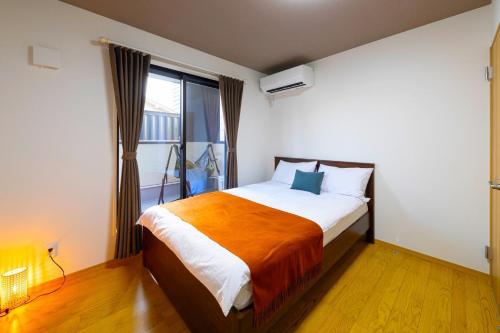 Sakae, Hibiki - Vacation STAY 17694