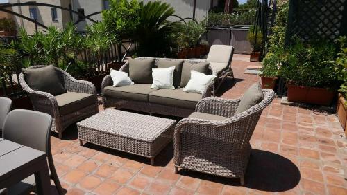 Palazzo Costaguti luxury and terrace up to 6