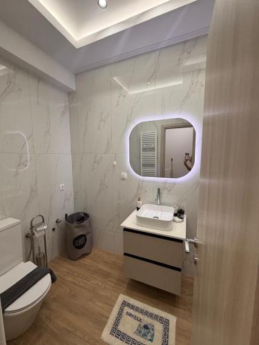 Aggelos Room 6