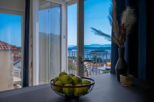 Dino "Bliss View" - ZF Hvar