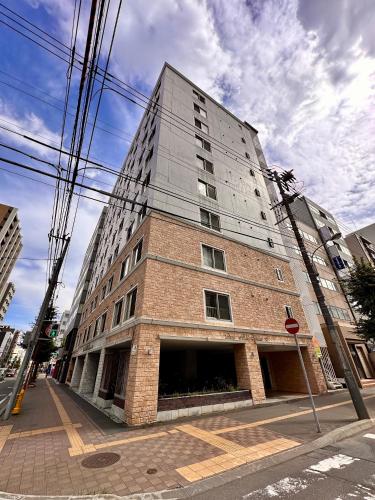 506地下鉄大通駅や札幌駅に徒歩圏内の中心部で好立地エリアダブルベッドネット完備