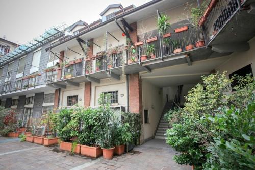 Isola Design Townhouse on 3 levels & terrace & garage